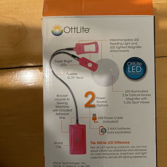 Pink 2-in-1 LED Sewing Machine Light - Picture 3 of 8